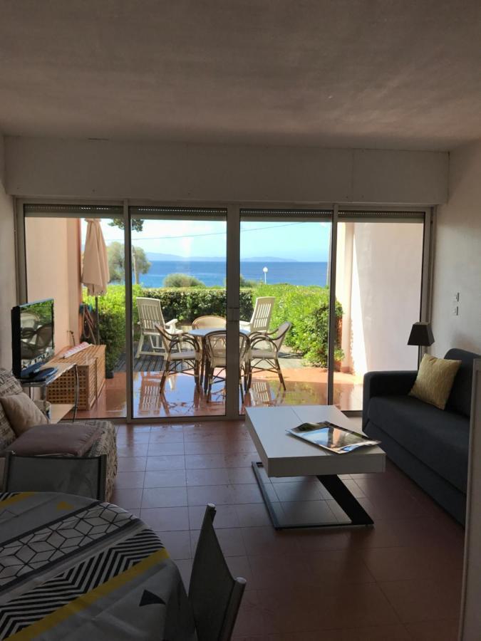 Appartement Grand Studio Route des Sanguinaires Très belle vue mer à Ajaccio  Extérieur photo